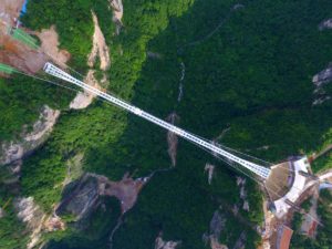 zhangjiajie-grand-canyon-glass-bridge-haim-dotan_dezeen_2364_col_3